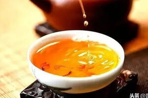 「刀哥说茶」普洱茶存放的目的，是为了转化它的苦涩生青