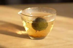 品茶无捷径：第一步分清白茶滋味的浓淡、厚薄