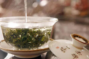 龙井、碧螺春、毛尖这三种都是绿茶，哪一种比较适合你？