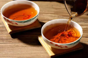 爱上中期普洱茶的4大原因，你是哪一个？