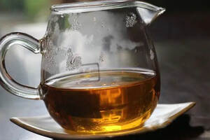 滇红功夫茶与古树红茶
