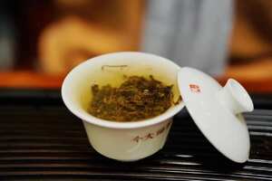 野生茶是否对人体有害?
野生茶分为自然型野生茶和栽