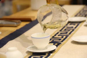 春天喝什么茶？京东大数据显示95后喝白茶85后爱养生茶
