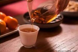 喝福鼎白茶最健康的茶温是几度？