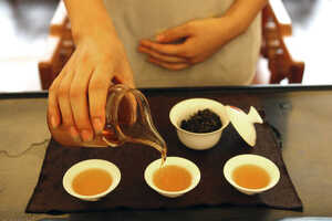 大红袍不是红茶是乌龙茶（大红袍和武夷岩茶的关系）