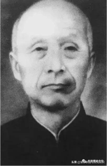 吴云根生平