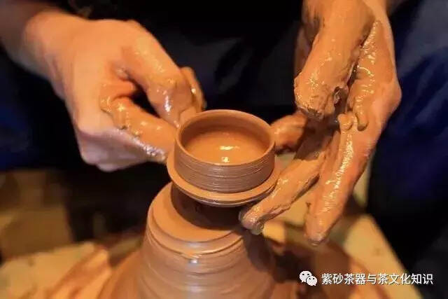 你会纠结于紫砂壶是否为全手工吗？