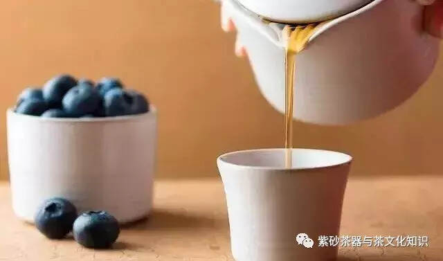 觉得喝茶太枯燥？可以试试这几件事