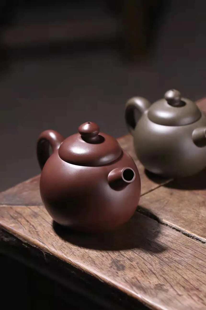 炮嘴 · 利茗 紫泥，青灰泥