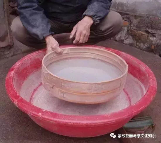 哪种紫砂泥料的透气性最好？