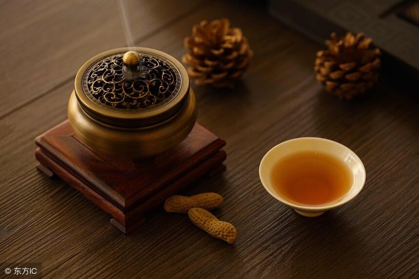 生普洱茶放久了能变成熟普洱茶吗？什么叫生茶？什么叫熟茶呢？