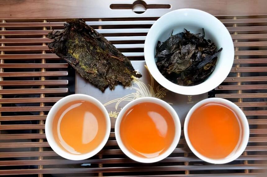 湖南好茶，青山绿水静品湘西风味