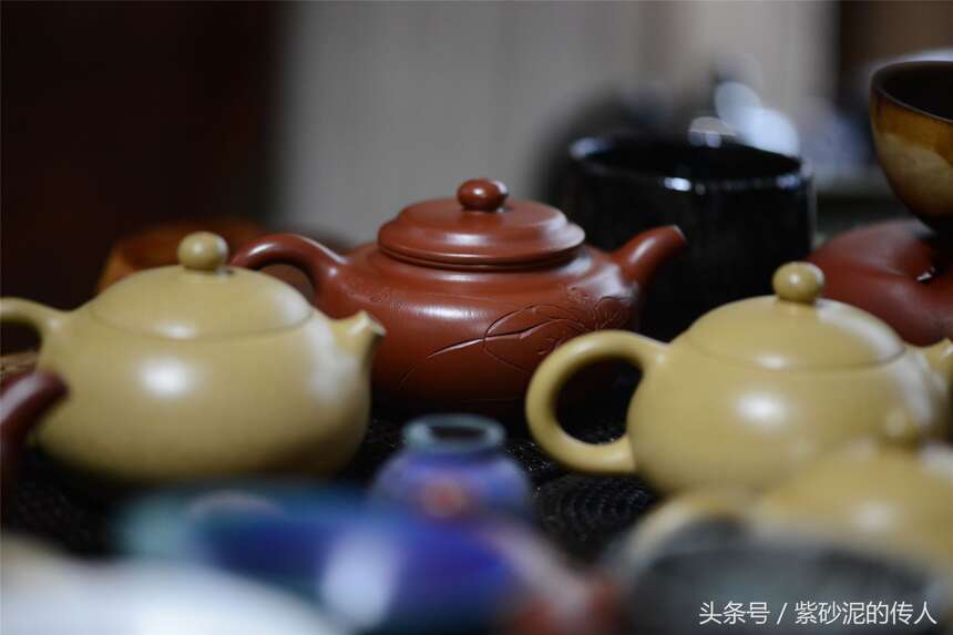 去掉“沉降砂”的本山绿泥，泡古树红茶咋就韵香甜醇，水路丝滑？