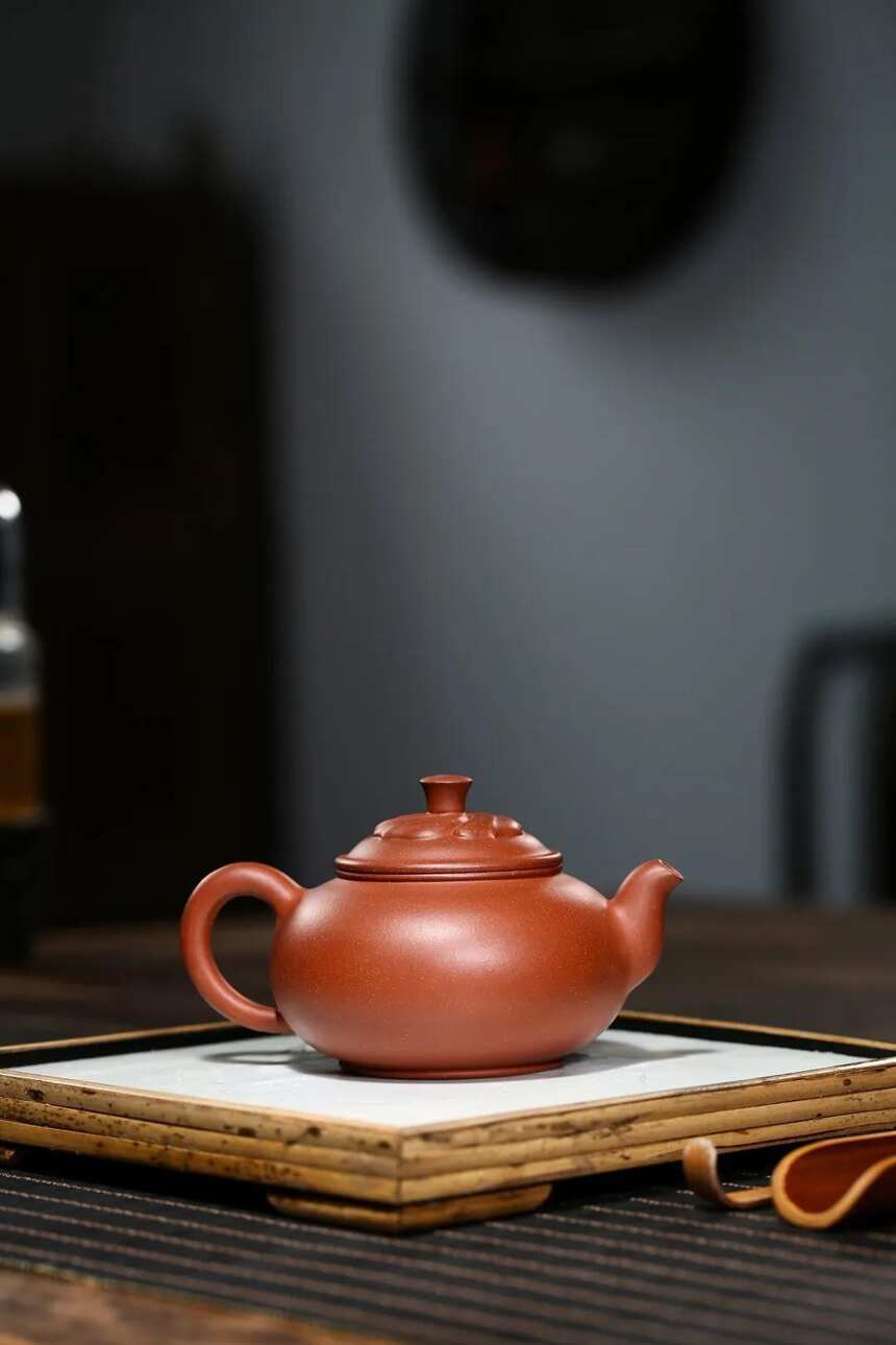 「莲花套组」范俊华（国助理工艺美术师）