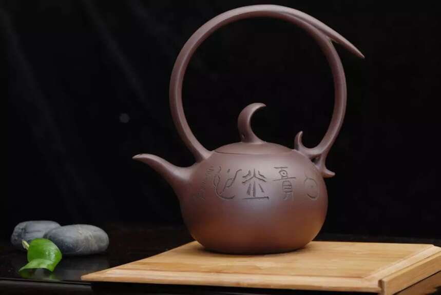 会买茶壶也是投资，紫砂壶收藏的5大指标，第二个最重要！