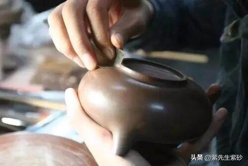 紫砂壶—紫先生：全手工壶和半手工壶泡茶有没有差别？