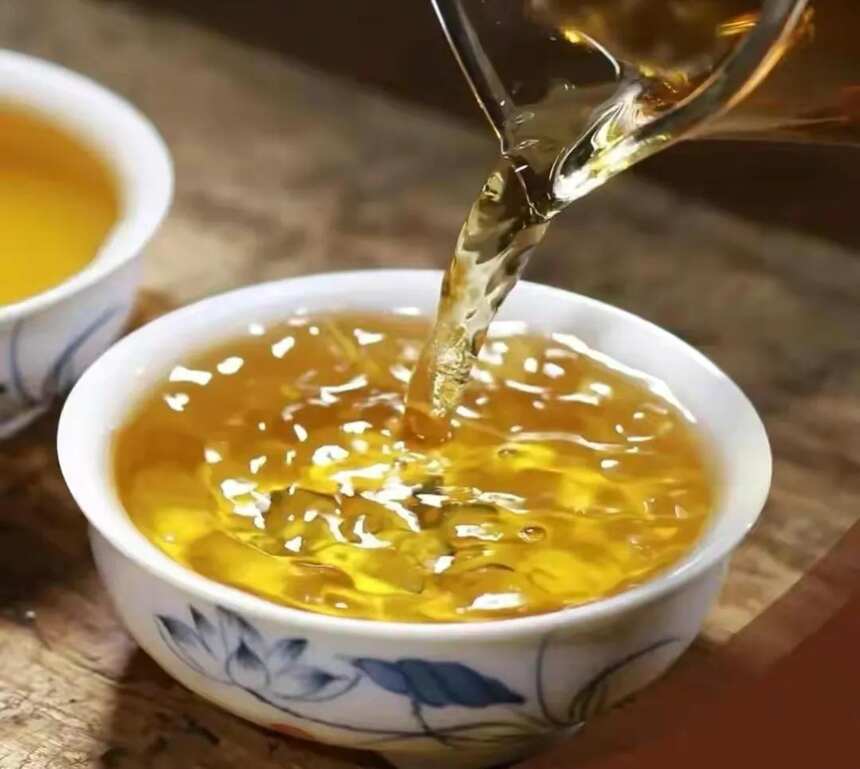 什么是普洱茶的“茶气”