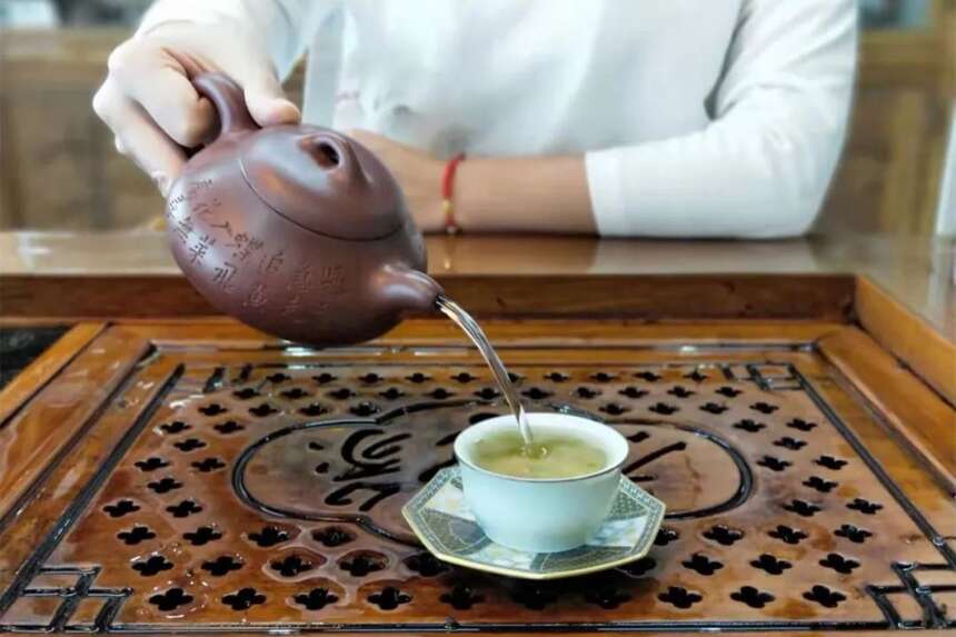 紫砂壶泡茶，这样做最讲究