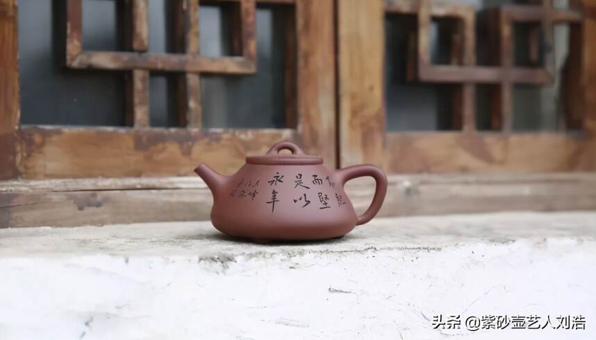 作为轻奢茶器的紫砂壶，它凭什么这么贵？