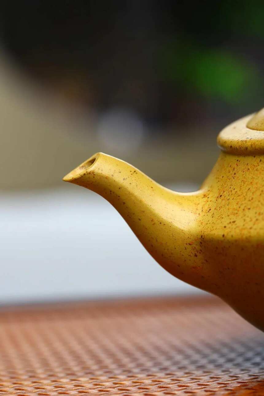 「汉云」狄姣姣（国工艺美术师）300cc，宜兴原矿紫砂茶壶
