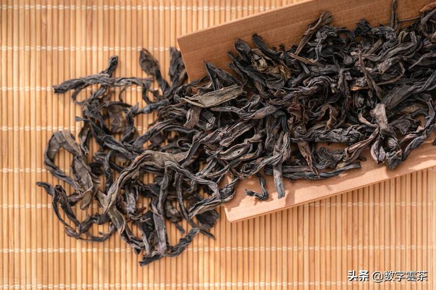 茶文化 丨 有趣的茶叶命名传说，大红袍、碧螺春、东方美人...