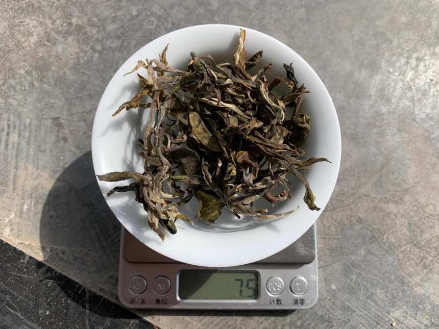 南糯山早春普洱茶