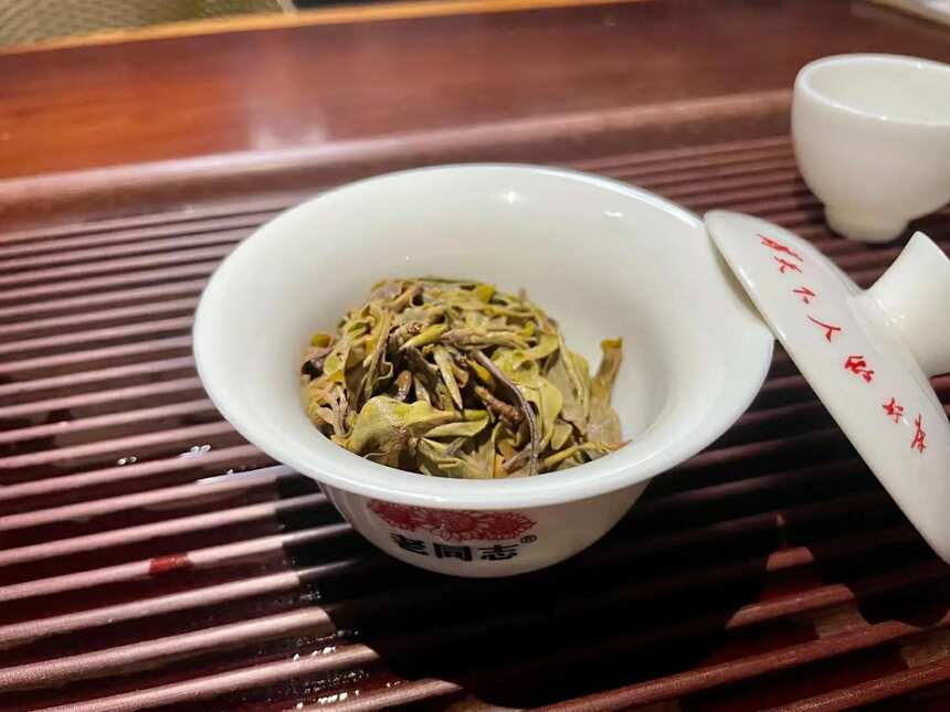 曼松贡茶，香高水甜