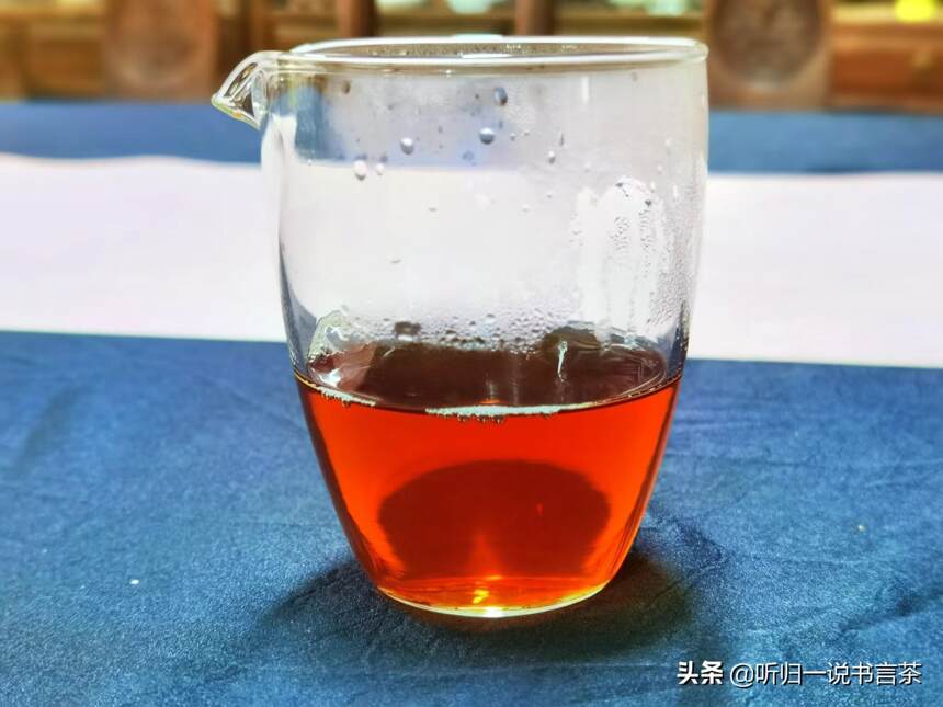 每天1分钟学习茶知识（31）进入梅雨季，适合喝什么茶呢？