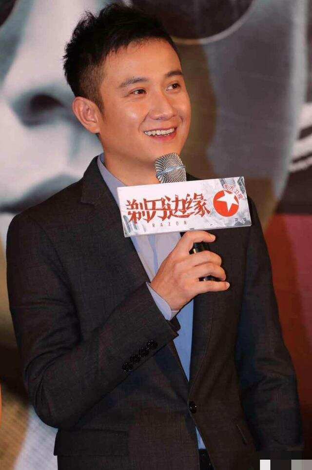 文章和马伊琍新剧现身，一张照片上演“貌合神离”