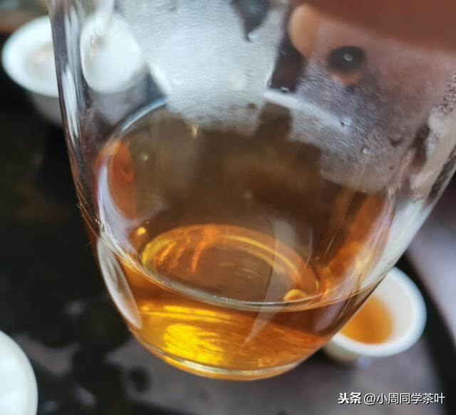 品鉴岩茶要素有三香气、滋味、持久度