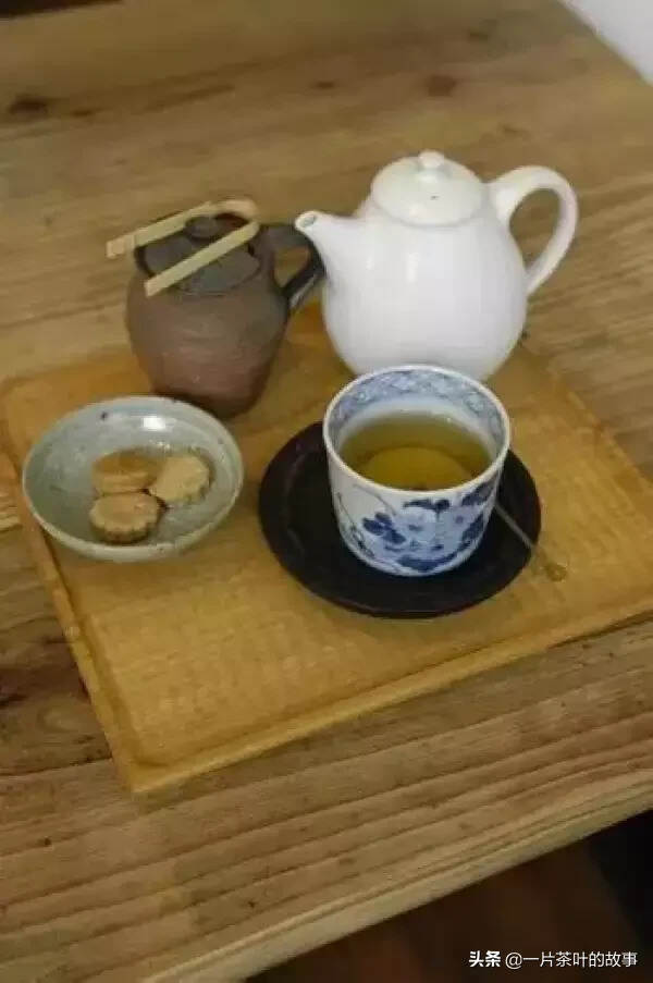 此刻，一杯茶，浮生