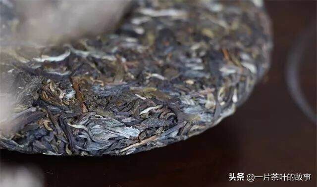 如何鉴别新茶与老茶？