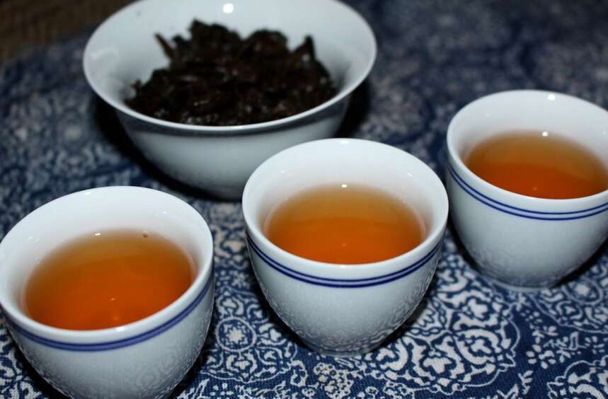 详解武夷水仙茶的特点及冲泡方法
