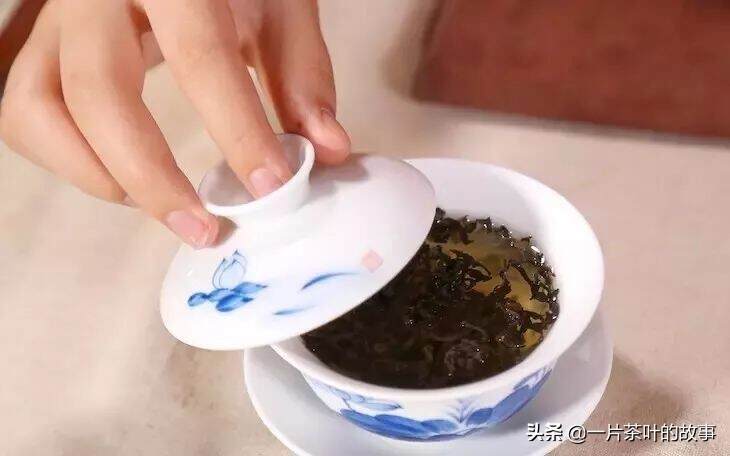 水温很重要，不同的水温适合冲泡什么茶叶呢​？（实用）​