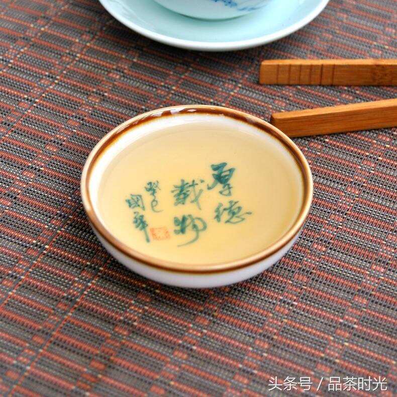 品茶时光｜一日饮茶也分秋冬，你知道吗？