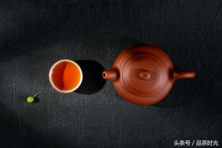 品茶时光｜一茶，一书，一知己则人生足矣