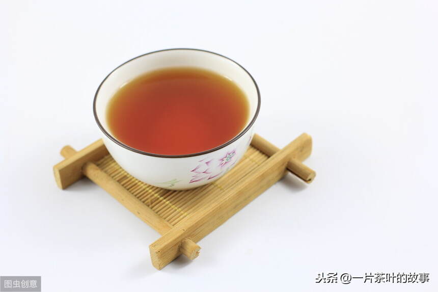 普洱茶”挂杯“之说，究竟是什么？