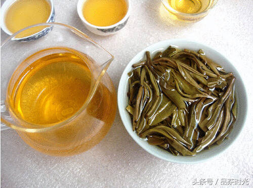 品茶时光｜一起来学茶知识之关于茶叶对样拼配