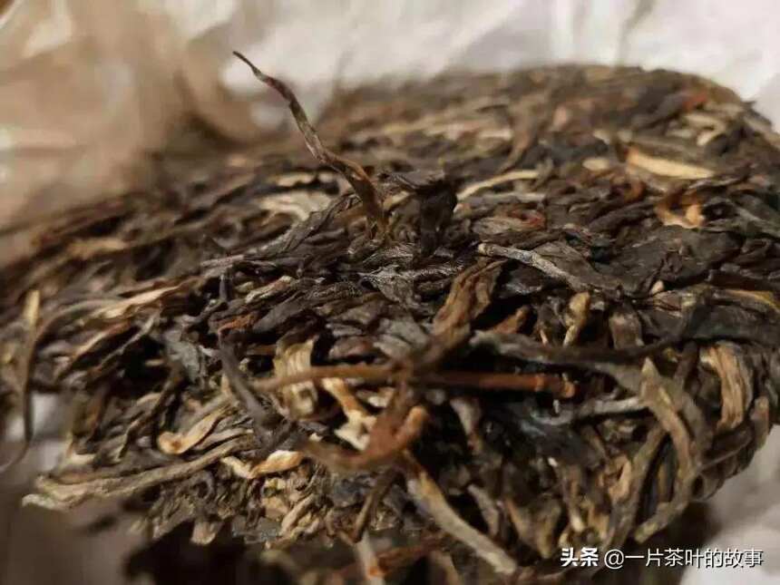 收藏普洱茶是生茶好还是熟茶好