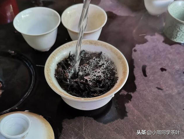 喝茶时所说的