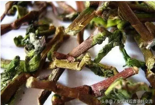 不读茶诗枉少年，爱不爱茶，诵几首茶诗来检验