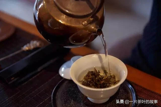 天冷了，这4款茶煮比泡好喝