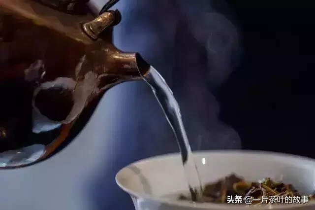 一杯茶，一本书，一段闲暇人生