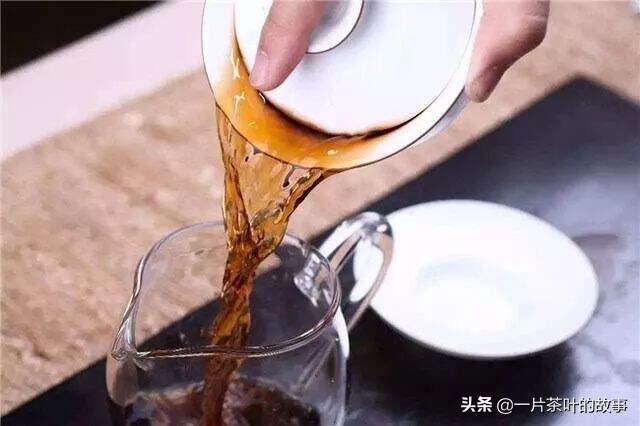 茶知识｜喝茶的盖碗该怎么选？