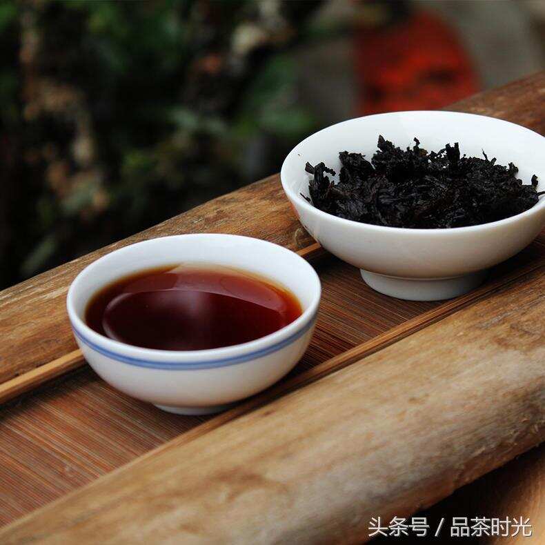 品茶时光｜如何简单鉴别普洱茶的好坏？