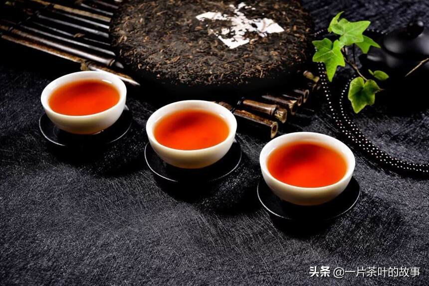 保存普洱茶，使用什么容器最好？