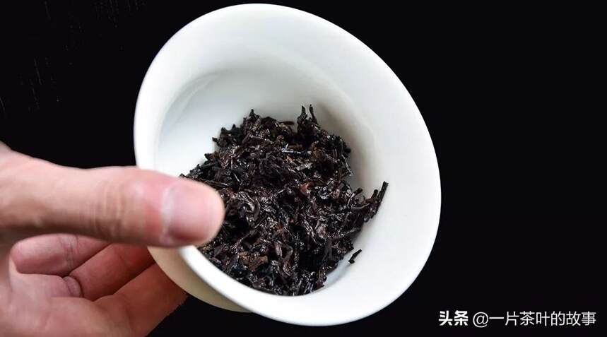 一分钟看懂普洱生茶和熟茶的区别