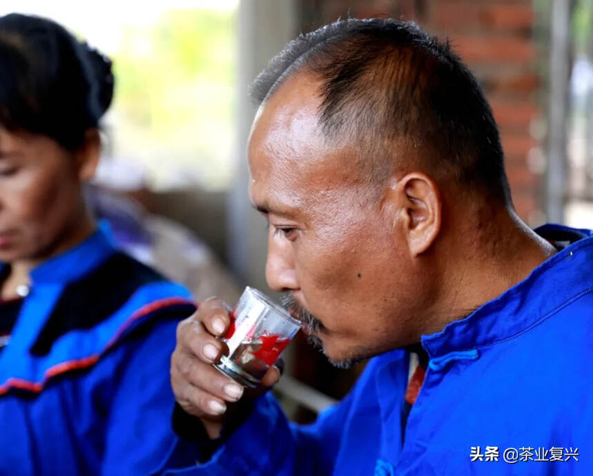 革登撬头山：百年建寨史，百年风雨路