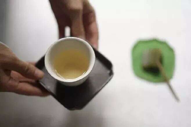 在茶的世界里行走，如何才能做到知行合一？
