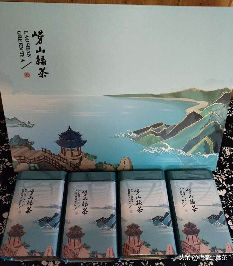 这是一款赋予崂山特色的绿茶礼盒